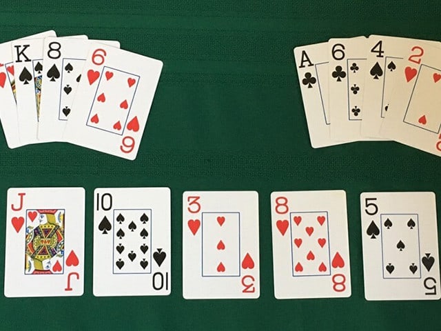 Tiêu điểm xung quanh tựa game Poker