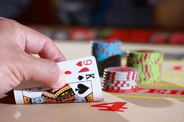 Đánh Baccarat bài cào ăn tiền thật hiệu quả