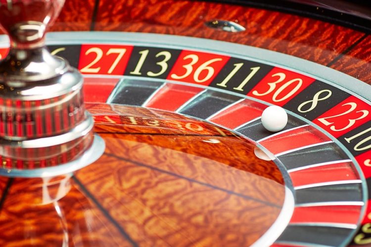 Học cách quản lý vốn khi chơi Roulette để có thể kiếm tiền dễ dàng hơn