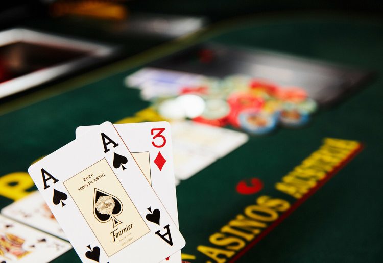 Những bí quyết lựa chọn bàn trong Poker giúp bạn chiến thắng